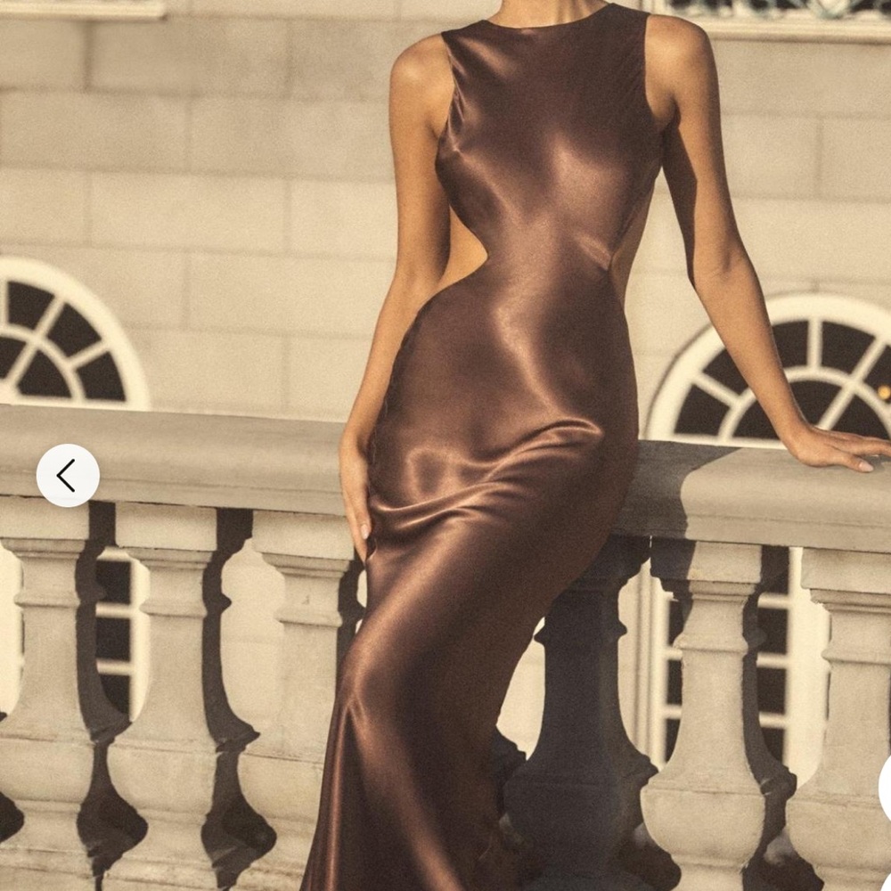 MESHKI Elegant Brown Satin Evening Gown